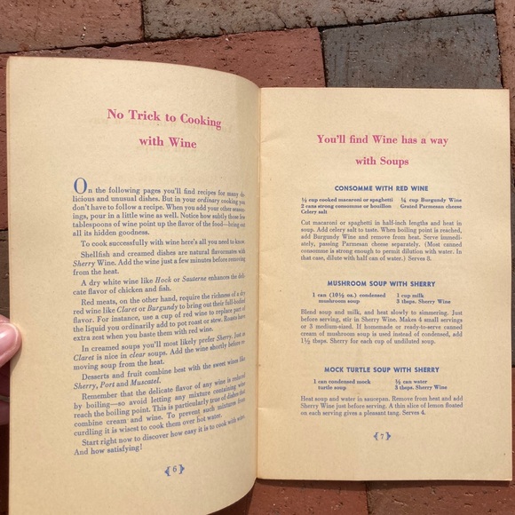 Vintage Wine Cookbook Grapes MidCentury Cover Wine Advisory Board California - Picture 7 of 10